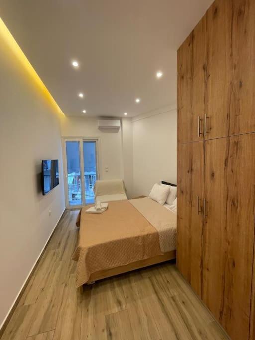 Pangrati-brand New Luxury